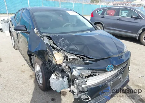 2018 Toyota Prius Two from USA, damaged, VIN JTDKBRFUXJ3057596